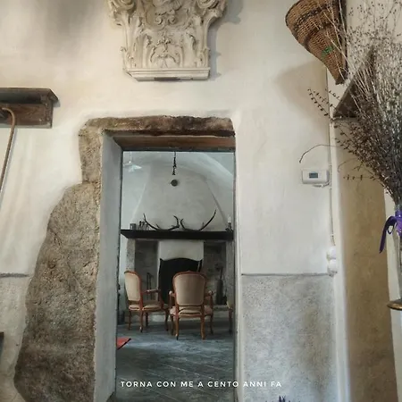 Ca' Brue' Antica Casa Di Paese Restaurata In Bioedilizia Tatil Evi *