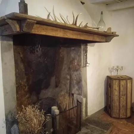 Dom wakacyjny Ca' Brue' Antica Casa Di Paese Restaurata In Bioedilizia *